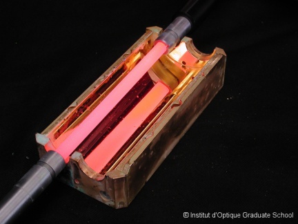 Cristal laser de Nd :YAG