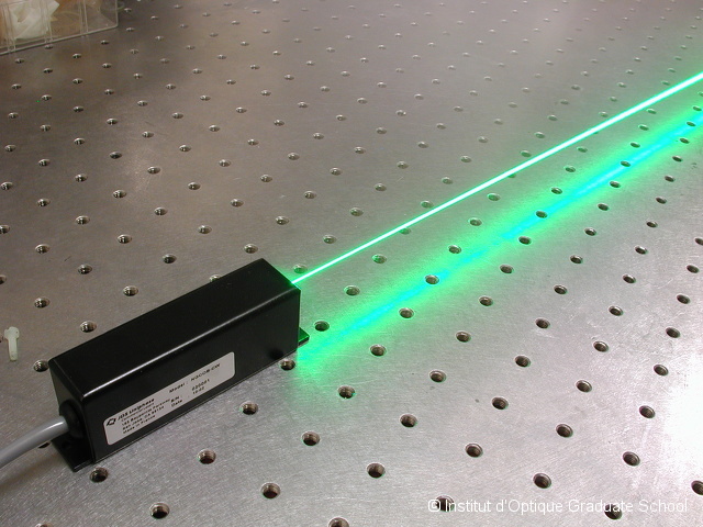 Laser vert.JPG